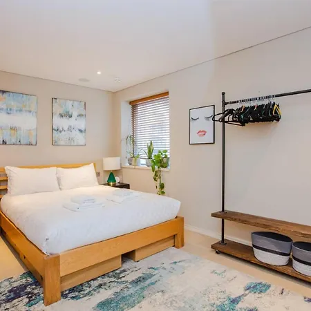 Modern 3 Bedroom Apartment In Paddington Londres Extérieur photo