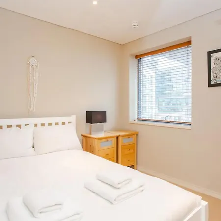 Modern 3 Bedroom Apartment In Paddington Londres Extérieur photo